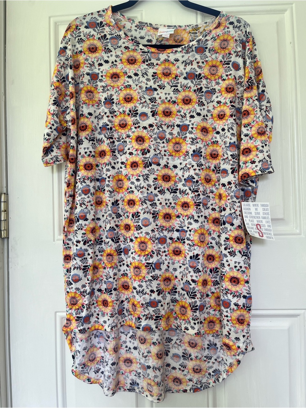 LuLaRoe Small Irma Floral Print Oversized Tunic NWT